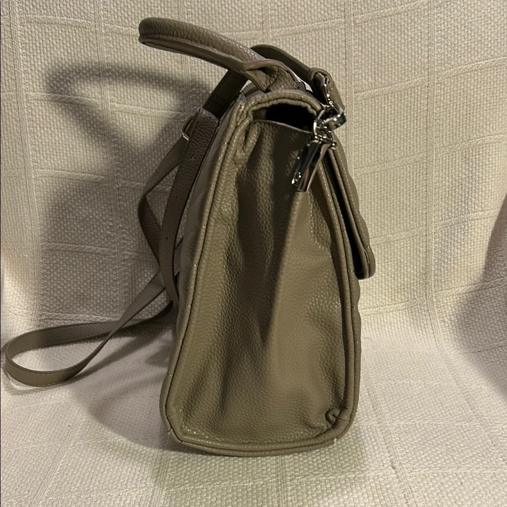 STEVE MADDEN Taupe Handbag